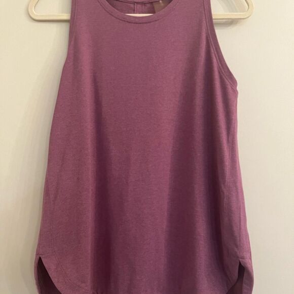 Athleta Sleeveless Blouse - Picture 6 of 8